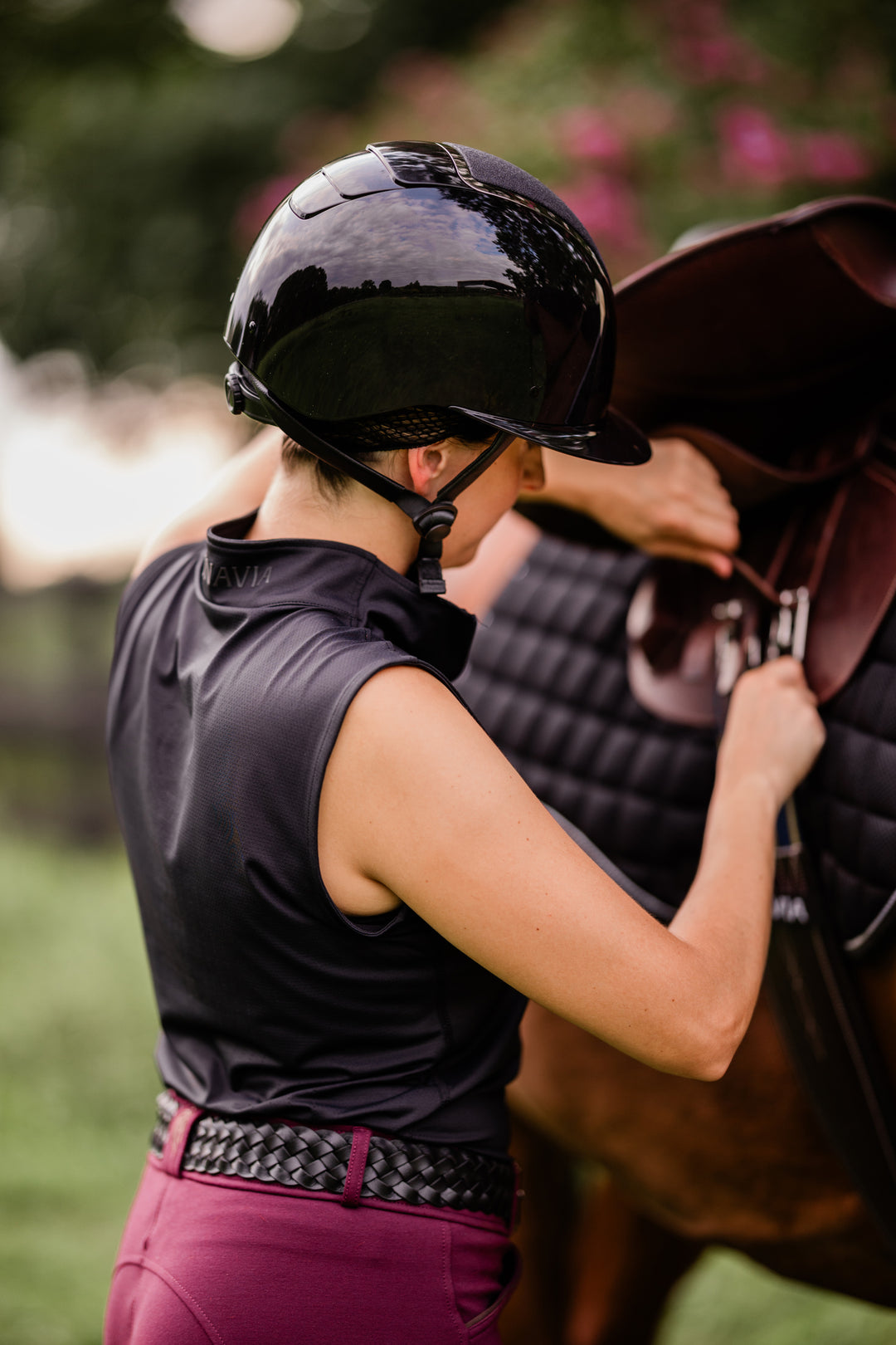 Equinavia Crown Glossy Mips® Riding Helmet image 