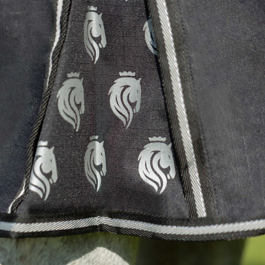 Equinavia Norse Mid Weight Turnout Blanket 200g image 