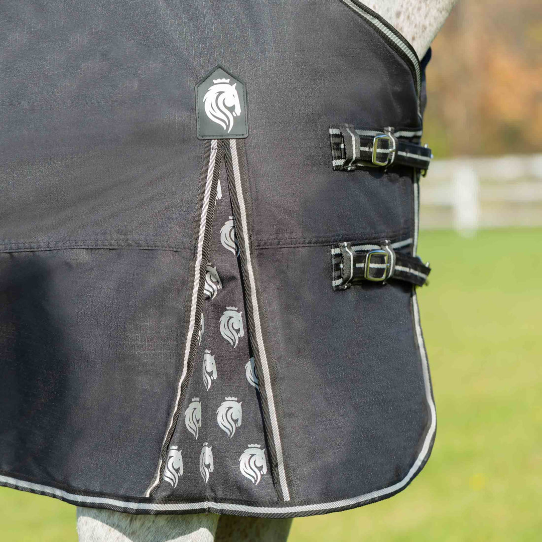 Equinavia Norse Mid Weight Turnout Blanket 200g image 