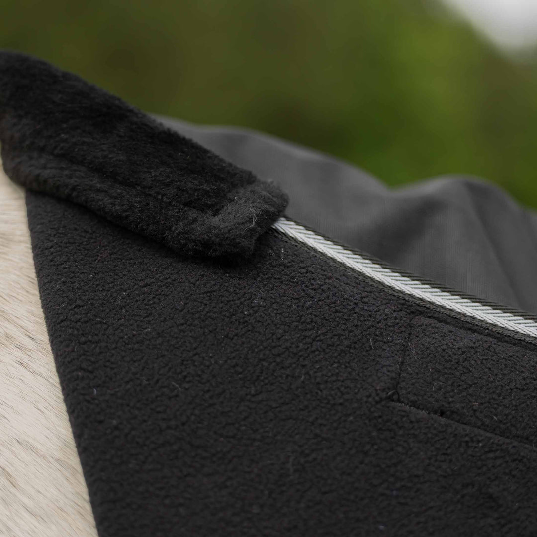Equinavia Norse Mid Weight Turnout Blanket 200g image 