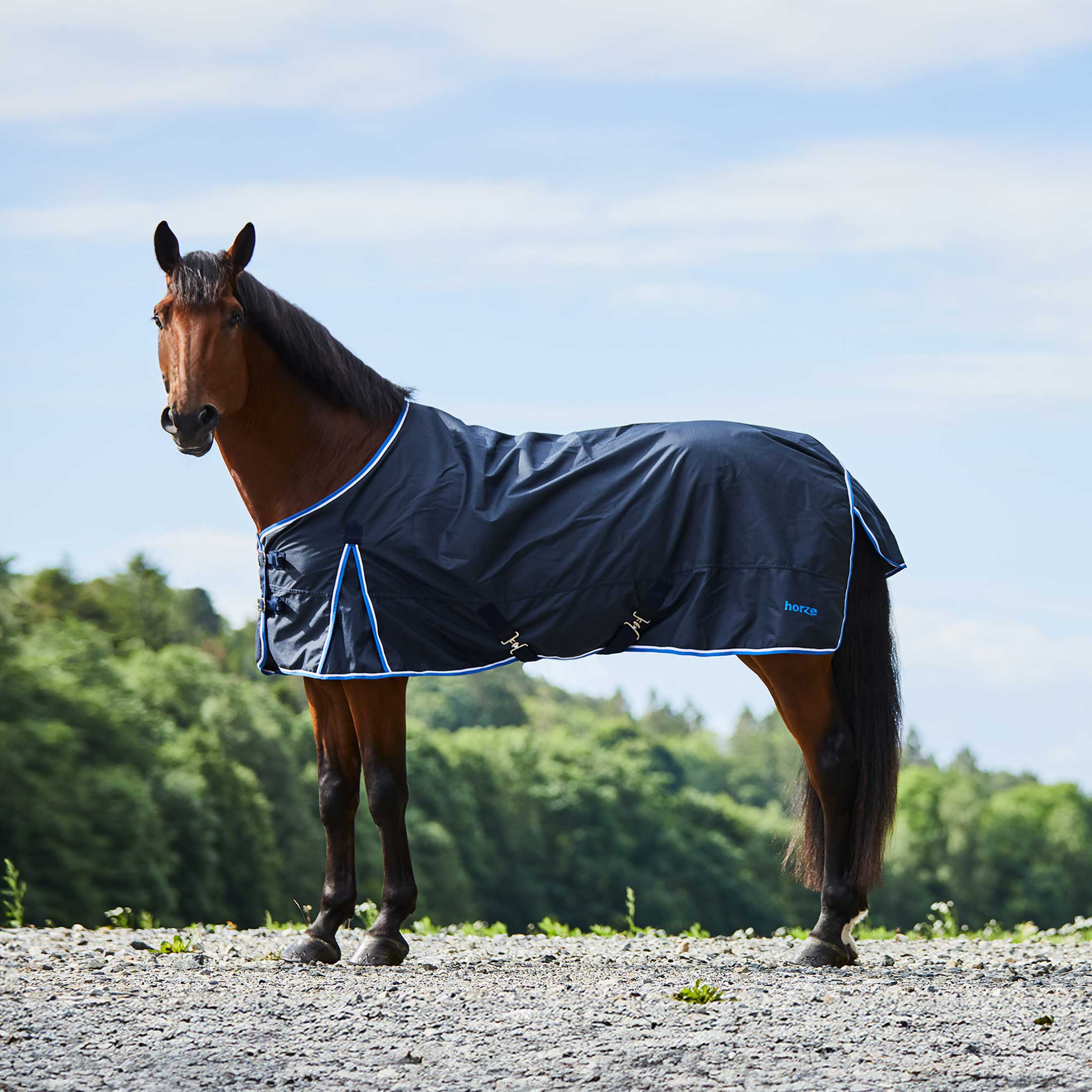 Horze Glasgow Light Weight Turnout Blanket 100g image #1