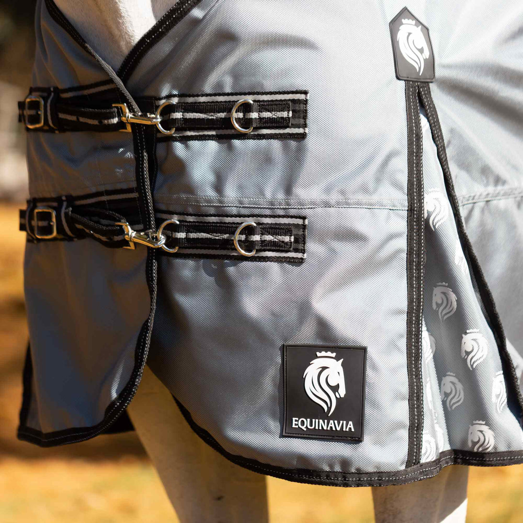 Equinavia Thunder 360 Detachable Neck Mid Weight Turnout Blanket 200g image 