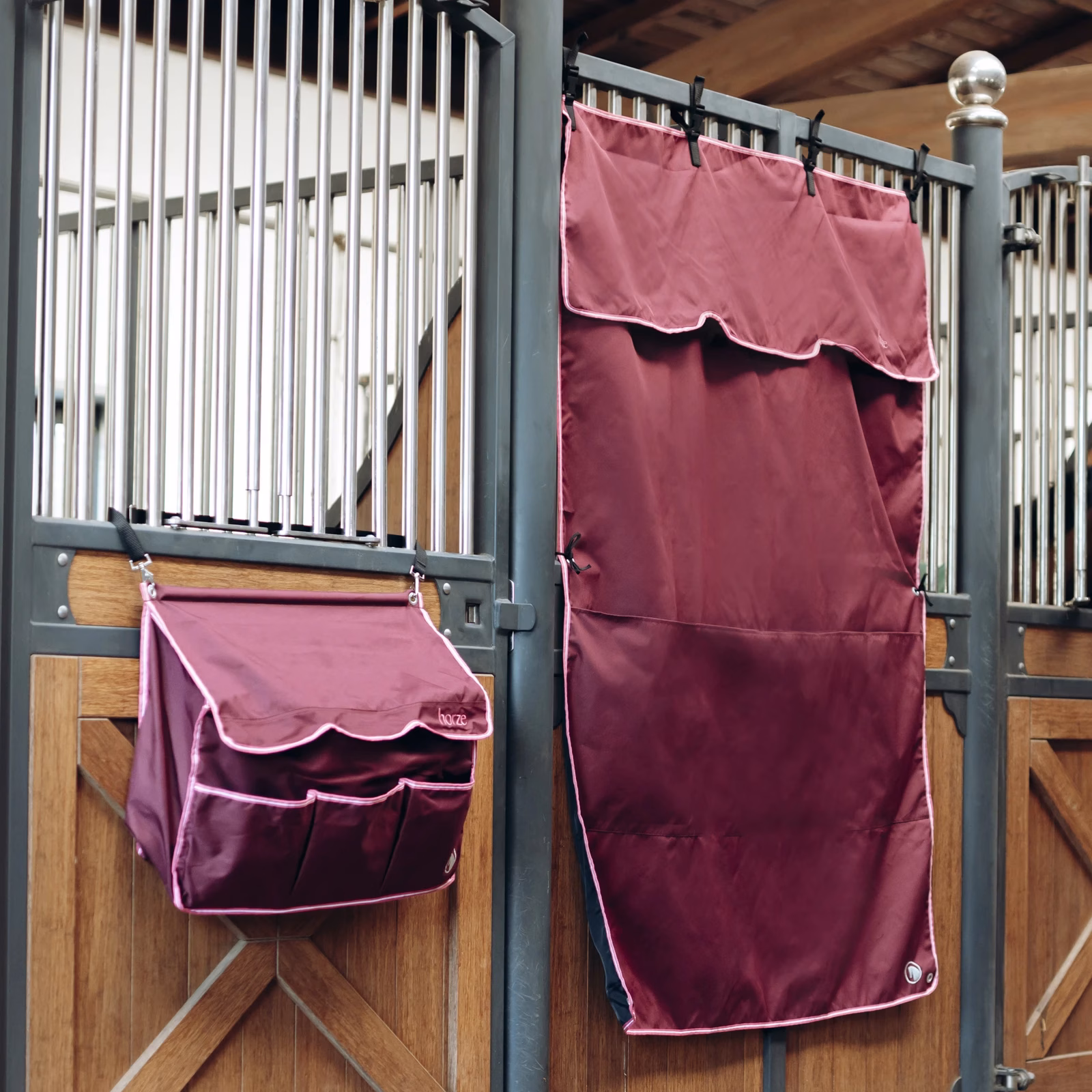 Horze Ella Show Stall Drape
