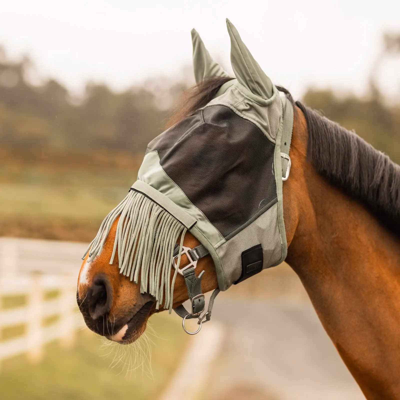 Horze Fly Mask with Detachable Nose Fringe