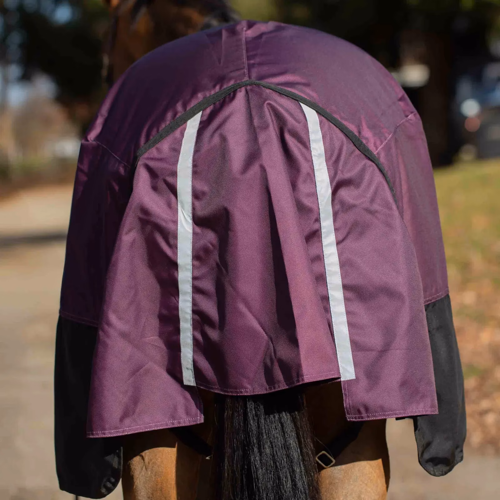 Equinavia Thunder 360 Detachable Neck Light Weight Turnout Blanket 100g