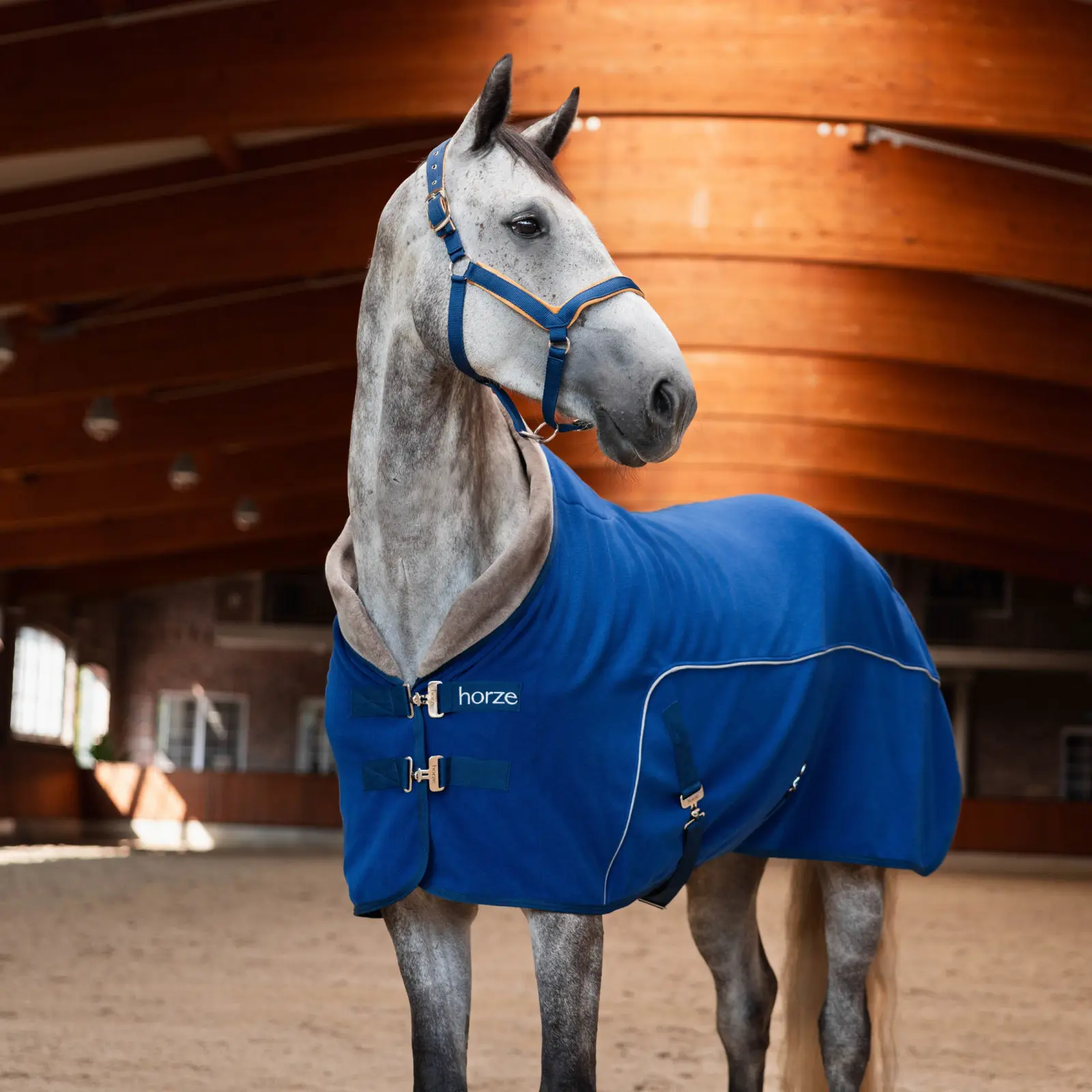 Horze Delemont Cozy Neck Fleece Cooler
